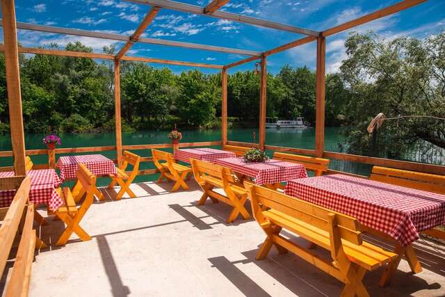Комплексы для отдыха с коттеджами/бунгало Ethno village Moraca - Skadar lake Vranjina-17