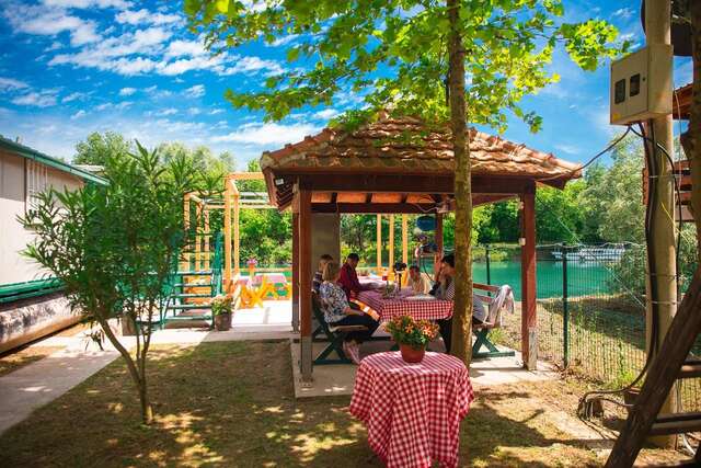 Комплексы для отдыха с коттеджами/бунгало Ethno village Moraca - Skadar lake Vranjina-18